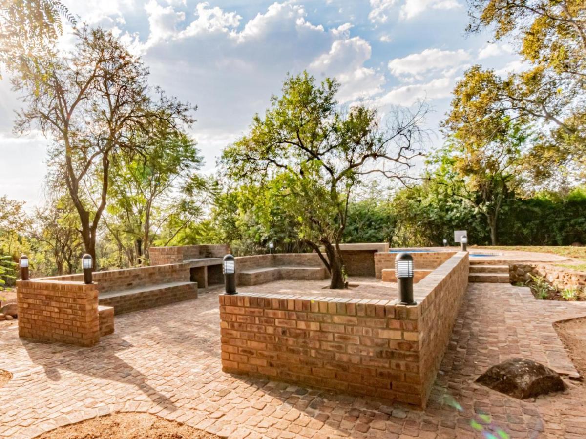 Featherwood Farm & Nyala Lodge Rayton 外观 照片